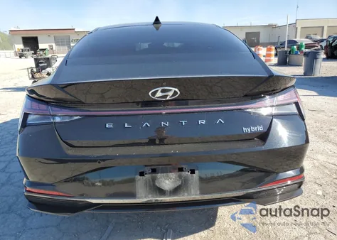 2021 Hyundai Elantra Limited z USA, uszkodzony, nr VIN KMHLN4AJ0MU006310